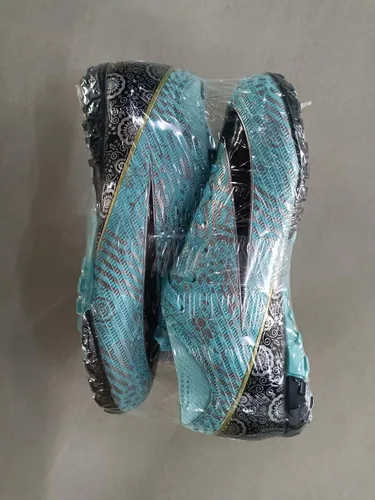 Vista 9 de WINGFAI Zapatos de fútbol para hombre, zapatos de fútbol profesionales de alta calidad, transpirables, atléticos para exteriores e interiores, tenis