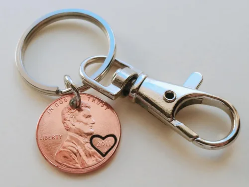 Vista 3 de Custom Penny Keychain With Rose Gold Infinity Charm, Anniversary Keychain for Husband, Wife, Boyfriend, Girlfriend, Couples Key Chain
