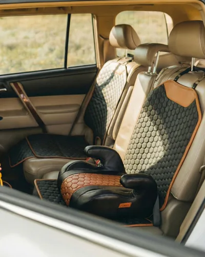 Vista 13 de Owleys Protector de Asiento de Coche de Cuero Premium para Asiento de Coche Infantil, Cubierta de Asiento de Coche contra Rasguños y Suciedad Negro