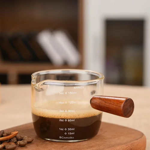 Vista 5 de BCnmviku Vaso de chupito de café expreso, 5.1 fl oz, 5 onzas, triple jarra barista con mango de madera (1)