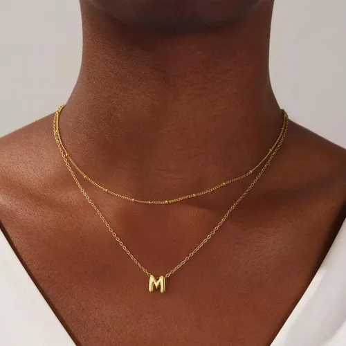 Vista 2 de Collar de letras doradas y plateadas, con inicial en capas para mujer, pequeños collares con dije, gargantilla delicada, collar lindo apilable