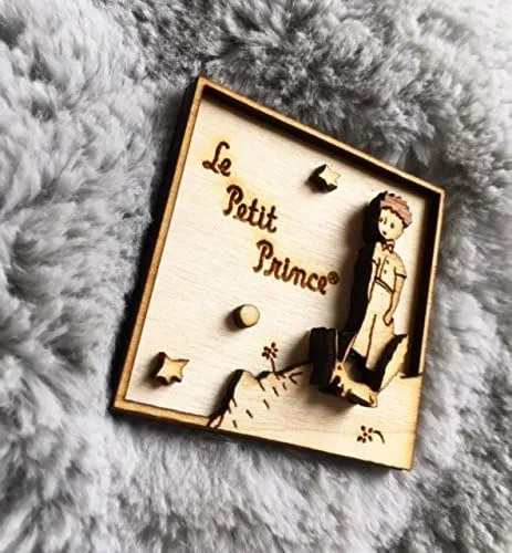 Vista 4 de The Little Prince Wood Engraved Magnet - n.1 - multi-layered/Wood carving