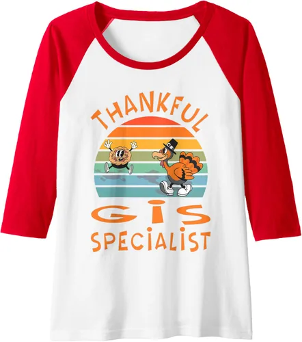 Vista 15 de GIS Specialist Job Funny Thanksgiving Raglan Baseball Tee