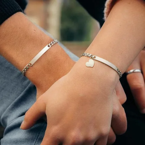 Vista 2 de Pulseras personalizadas de regalo para parejas, pulsera a juego para él y ella, pulsera de cadena cubana de promesa para hombres y mujeres, regalo