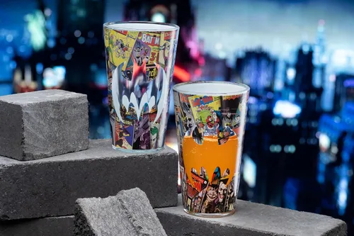 Vista 4 de Paladone Batman Glass