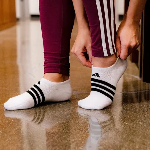 Vista 7 de adidas Superlite - Calcetines invisibles para mujer (6 pares)