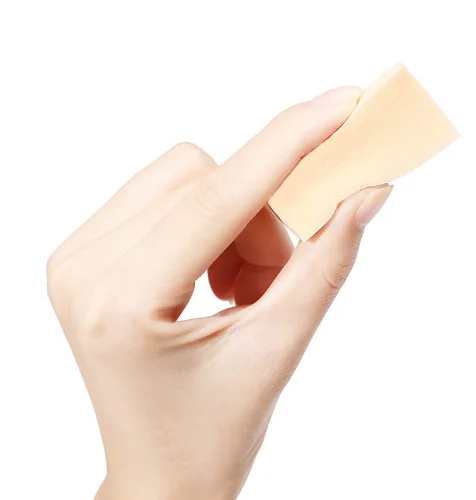 Vista 6 de OWLFAVO 48 esponjas cosméticas de maquillaje triangulares, sin látex, desechable, espuma de belleza, aplicador facial para base impecable, sensible