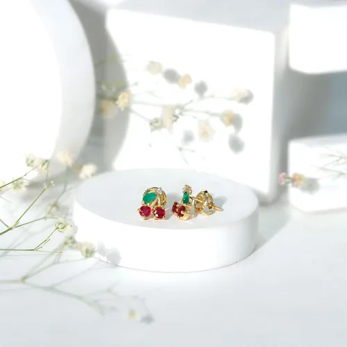 Vista 3 de Aretes de cereza esmeralda y rubí natural para mujer, calidad AAA certificada, aretes de tuerca de cereza roja