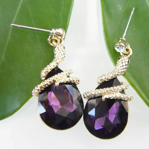 Vista 48 de Navachi Pendientes colgantes de gota de serpiente con forma de pera multicolor de cristal chapado en oro de 18 quilates
