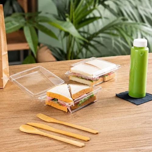 Vista 4 de Restaurantware Contenedor de alimentos, paquete de 100 recipientes de plástico de 6.7 x 5.7 x 1.6 pulgadas, tapa con bisagras, a prueba