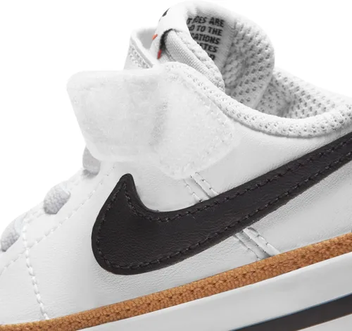 Vista 5 de NIKE Court Legacy DA5382-102 para niños pequeños