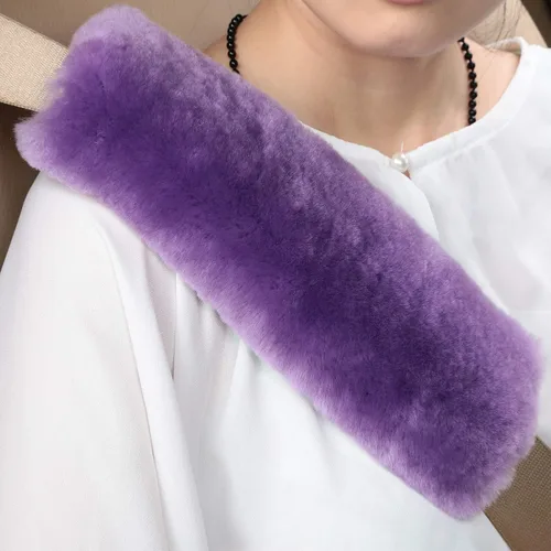 Vista 9 de Funda para cinturón de seguridad de automóvil de lana de oveja genuina suave, 2 piezas, almohadilla para hombro del cinturón de seguridad para una