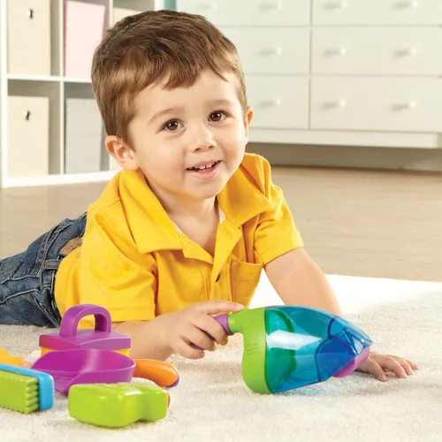 Vista 2 de Learning Resources New Sprouts Clean It! Juego para niños pequeños, pretende y aprender, 6 piezas, a partir de 2 años