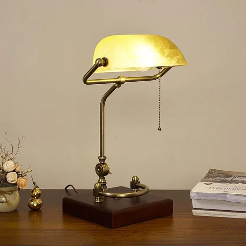 Vista 2 de V-intage Desktop Table Lamp Retro Style Desk Lamp/Bankers Lamp/Office Lamp with Green Glass Shade, Pull Switch and Solid Base