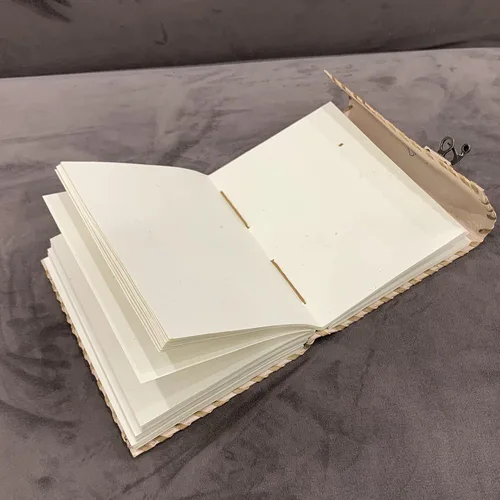Vista 6 de Diario en relieve de Sun & Moon, diario de 240 páginas, diario vintage, diario de sol luna, cuaderno de bocetos de cuero, cuaderno de cuero, diario