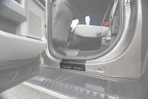 Vista 13 de Superposiciones de protección para umbral de puerta - Compatibles con Super Duty 2017-2022