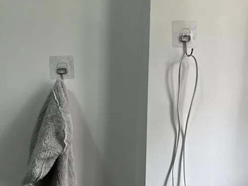Vista 5 de Ganchos adhesivos grandes para colgar ganchos de pared resistentes de 22 libras, gancho autoadhesivo para toallas, impermeable, transparente