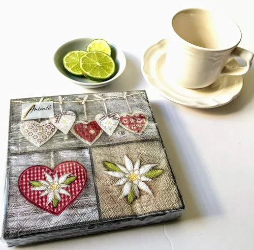 Vista 5 de 20 servilletas de corazón Edelweiss de 13 x 13 pulgadas, servilletas decorativas desechables, papel gris, marrón, rojo, blanco, verde, 3 capas