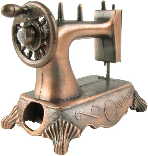 Vista 4 de Máquina de coser a mano modelo a escala 1:6 Sacapuntas de lápiz de metal en miniatura para casa de muñecas