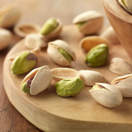 Vista 6 de Setton Farms Pistachos secos tostados y salados, Pistachos Premium California con cáscara, bolsa de 1 libra (16 onzas), Certificados No-GMO, Sin