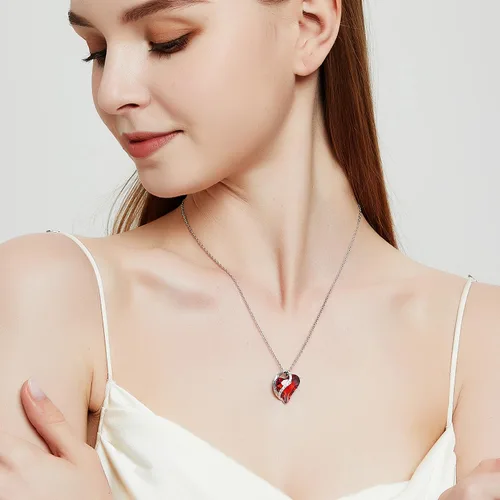 Vista 3 de AiliFe Collares con colgante de corazón de amor, chapado en oro blanco de 14 quilates, collar con colgante de corazón para mujer, collar
