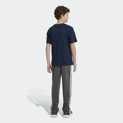 Vista 5 de adidas Boys' Short Sleeve Graphic Tee T-Shirt