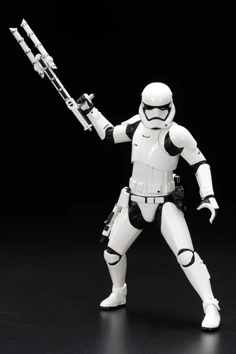 Vista 6 de Star Wars First Order Stormtrooper Fn‐2199 Artfx+