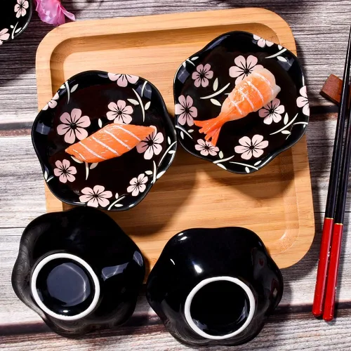 Vista 6 de Juego de 6 platos japoneses de salsa de soja Sakura negra para sushi, tazones de porcelana para salsa Negro HY