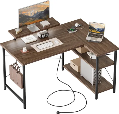 Vista 30 de Mericonia Escritorio pequeño en forma de L para computadora con tomas de corriente, escritorio de juegos para espacios pequeños, escritorio