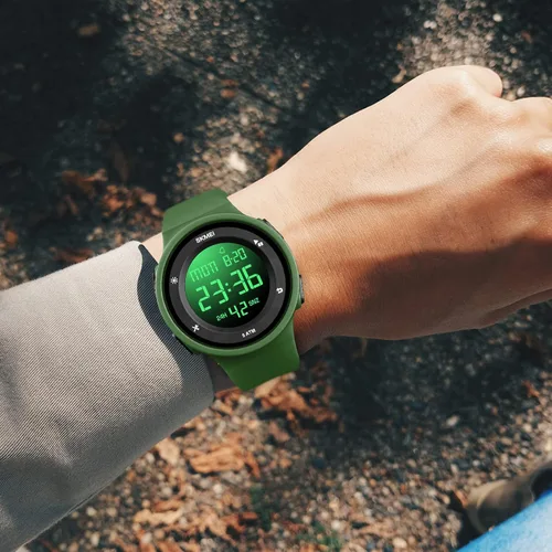 Vista 3 de SKMEI Reloj digital para hombre, reloj deportivo digital, resistente al agua, para hombre, con cronómetro, alarma, cuenta regresiva, doble hora