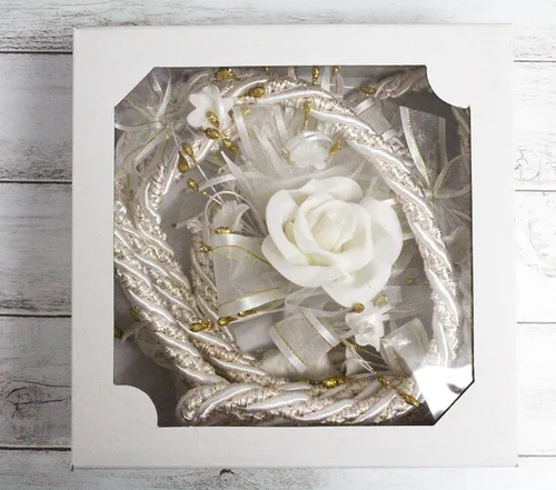 Vista 2 de Hermoso oro marfil blanco entrelazado plata adorno acento cuerda Migajon Lazo boda lazo tradicional Lazos De Boda Tradicional nupcial caja de regalo