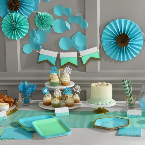 Vista 6 de Gyufise 24 piezas de copos de nieve Oh Baby Cupcake Toppers Glitter Winter Frozen Baby Shower Cupcake Picks para invierno, país de las maravillas