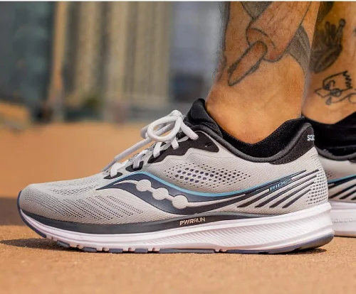 Vista 2 de Saucony Ride 14 para hombre