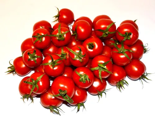 Vista 2 de Tomate Cherry Maskotka Cascading Trasero Enano Arbusto Tomate 50+ Semillas para plantar sin OMG