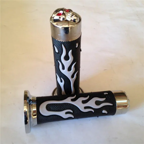 Vista 4 de XKMT-Flame Gel Style Thinner Wall Grips Skull Grey ATV Quad Compatible con KAWASAKI POLARIS SEADOO BOMBARDIER Jet SKI FOREMAN RECON RINCON Brute