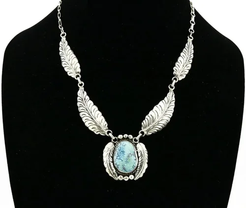 Vista 8 de C. Navajo firmado Montoya & C .925 Collar turquesa de plata de los años 80, turquesa