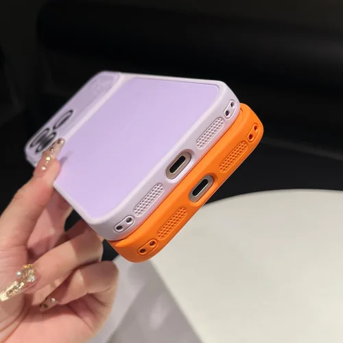 Vista 5 de Caseative Funda para iPhone 18 Pro Max, color negro Protección de lente de cámara de cristal, cubierta trasera esmerilada magnética compatible