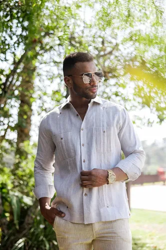 Vista 6 de Mojito Camisa Chacabana Guayabera 100% lino de manga larga - Plisado Heritage y botones artesanales