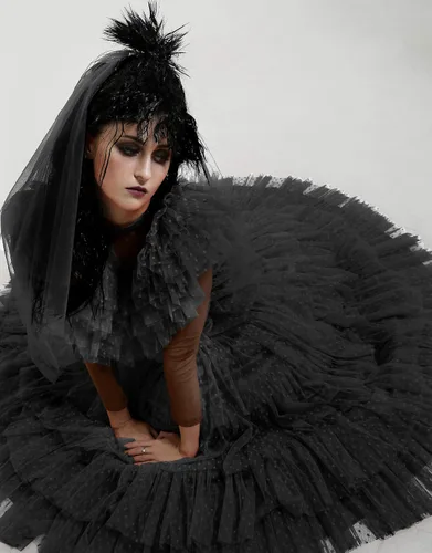 Vista 7 de miccostumes Disfraz de mujer Cosplay gótico vestido de novia Halloween con velo