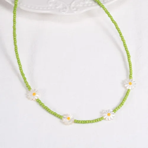 Vista 7 de Wellike Freshwater Pearl Beaded Necklace for Women Handmade Boho Colorful Glass Beads Choker Necklace Stainless Steel 18K Gold Plated Bohemian Women