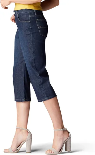 Vista 2 de Lee Women's Relaxed Fit Capri Jean