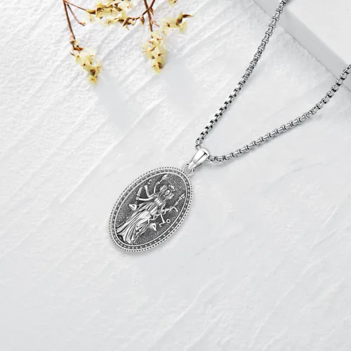 Vista 129 de Collar de pentagrama de plata de ley con triple luna, diosa celta, nudo celta, nudo de brujas, Ankh, sol y luna, Hécate, lilith, Santa Muerte