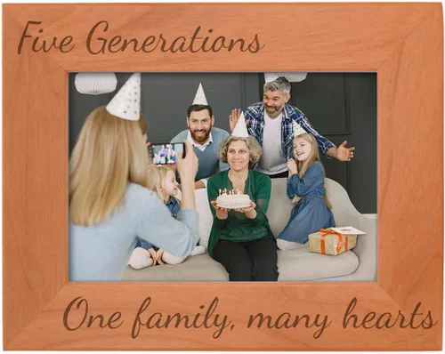 Vista 11 de Gifts For All By Rachel Olevia Five Generations One Family Many Hearts - Marco de fotos de madera natural grabado de 4 x 6 pulgadas, diseño