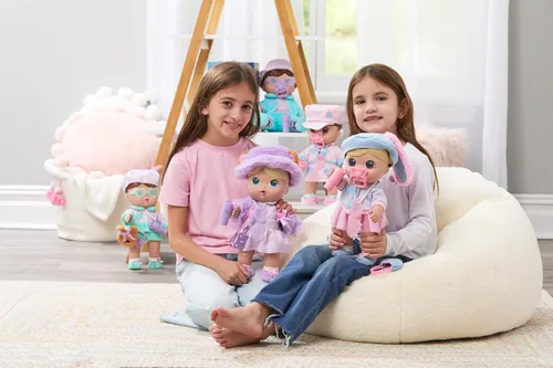 Vista 11 de Madame Alexander Muñeca de moda Poshy Baby™ de 12 pulgadas, Bunnee Couture