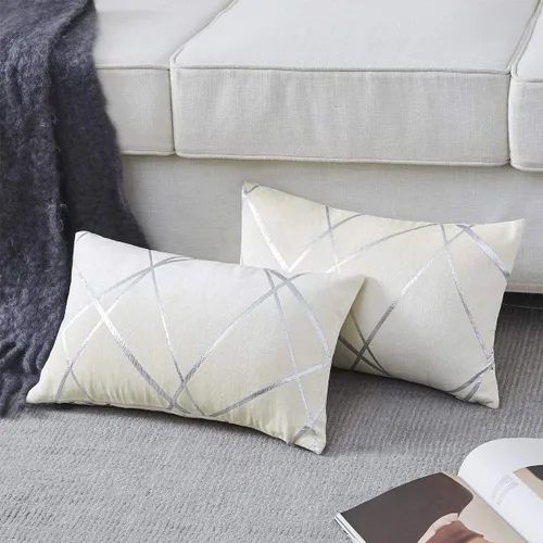 Vista 13 de GIGIZAZA - 2 paquetes de fundas de cojín de chenilla con rayas plateadas de jacquard para decoración de sofá