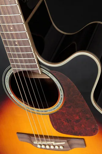 Vista 8 de Takamine GJ72CE-BSB - Guitarra acústica-eléctrica Jumbo Cutaway, Sunburst