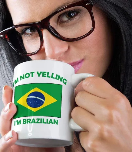 Vista 5 de Taza de té de cerámica con texto en inglés "I'M Not Yelling I Am Brazilian Brazil Brazil Brazilans Coffee Tea Cup Holiday Christmas Hanukkah Gift