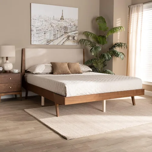 Vista 2 de Baxton Studio Senna Mid-Century - Cama de plataforma tapizada de tela beige moderna y acabado marrón nogal, tamaño Queen