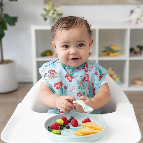 Vista 2 de Bumkins Disney - Juego de platos y cucharas para bebés y niños pequeños, plato de silicona para bebés y niños, destete LED, suministros