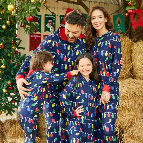 Vista 2 de PATPAT Pijamas de Navidad para la familia, estampado de árbol de Navidad, reno, oso polar, manga larga, cremallera, pijamas, regalos